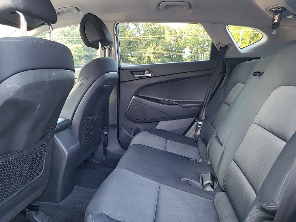 2016 Hyundai Tucson Image 9