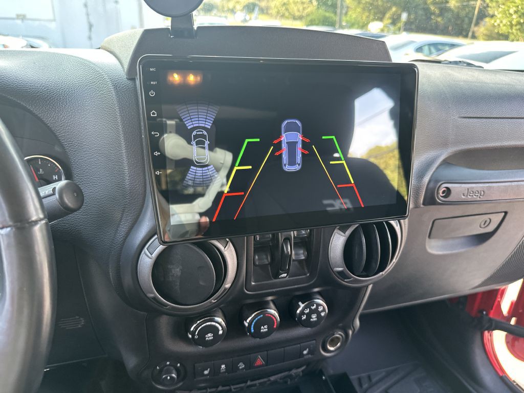 2017 Jeep Wrangler Unlimited Image 15