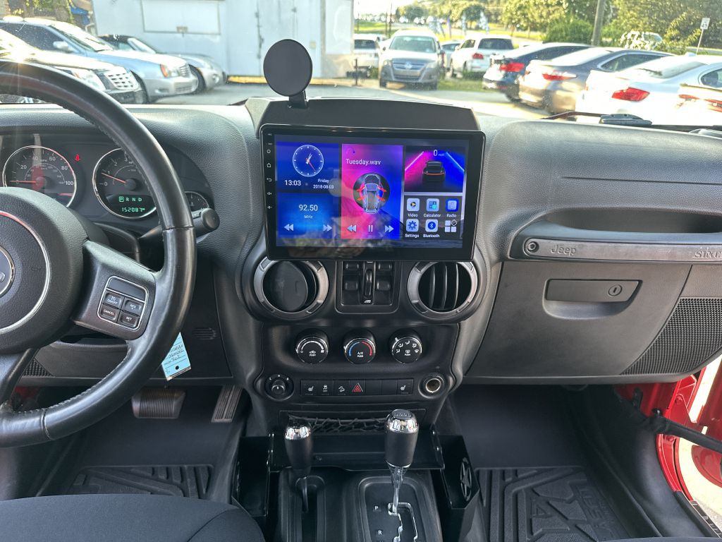 2017 Jeep Wrangler Unlimited Image 19