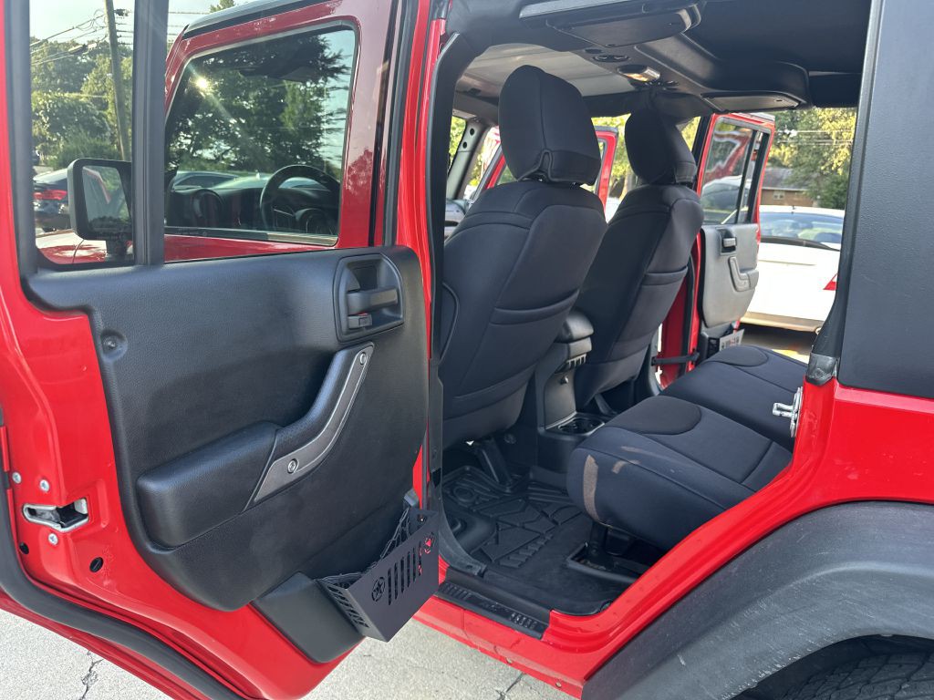 2017 Jeep Wrangler Unlimited Image 21