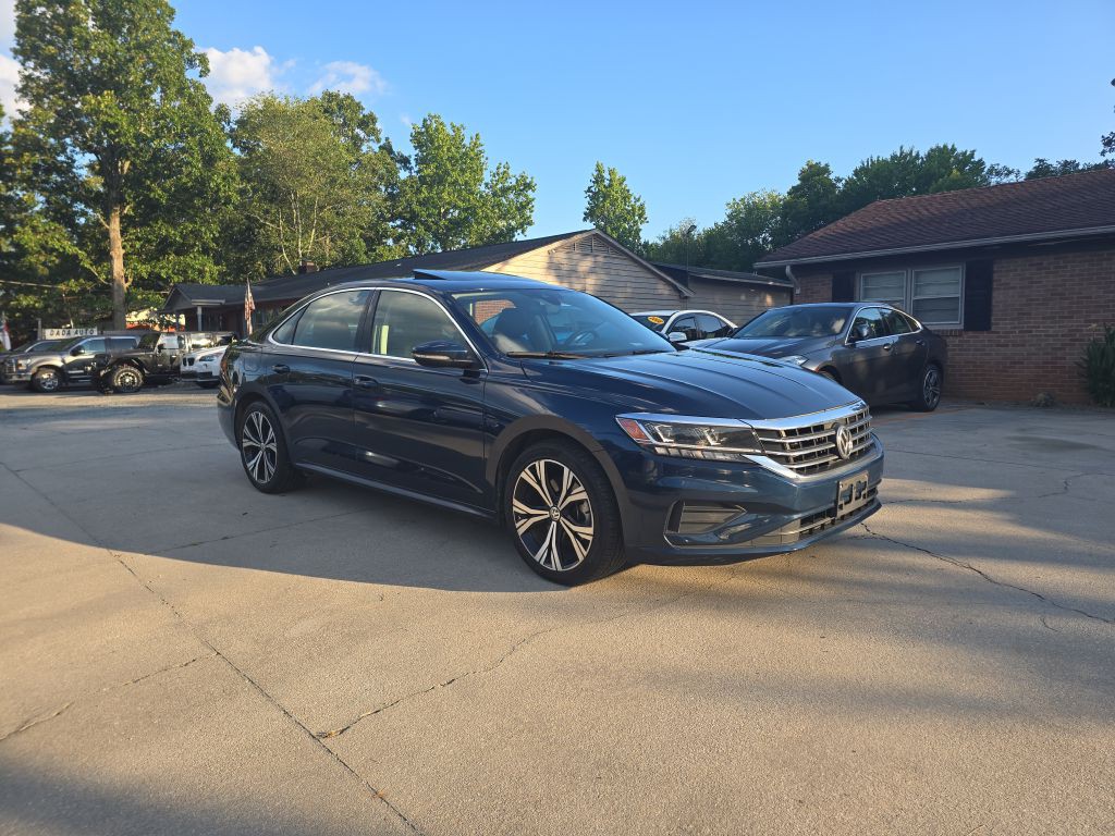 2021 Volkswagen Passat Image 3