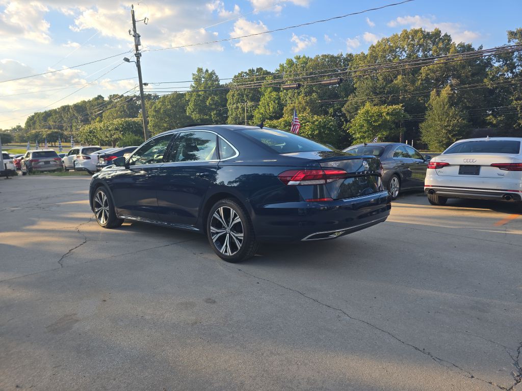 2021 Volkswagen Passat Image 4