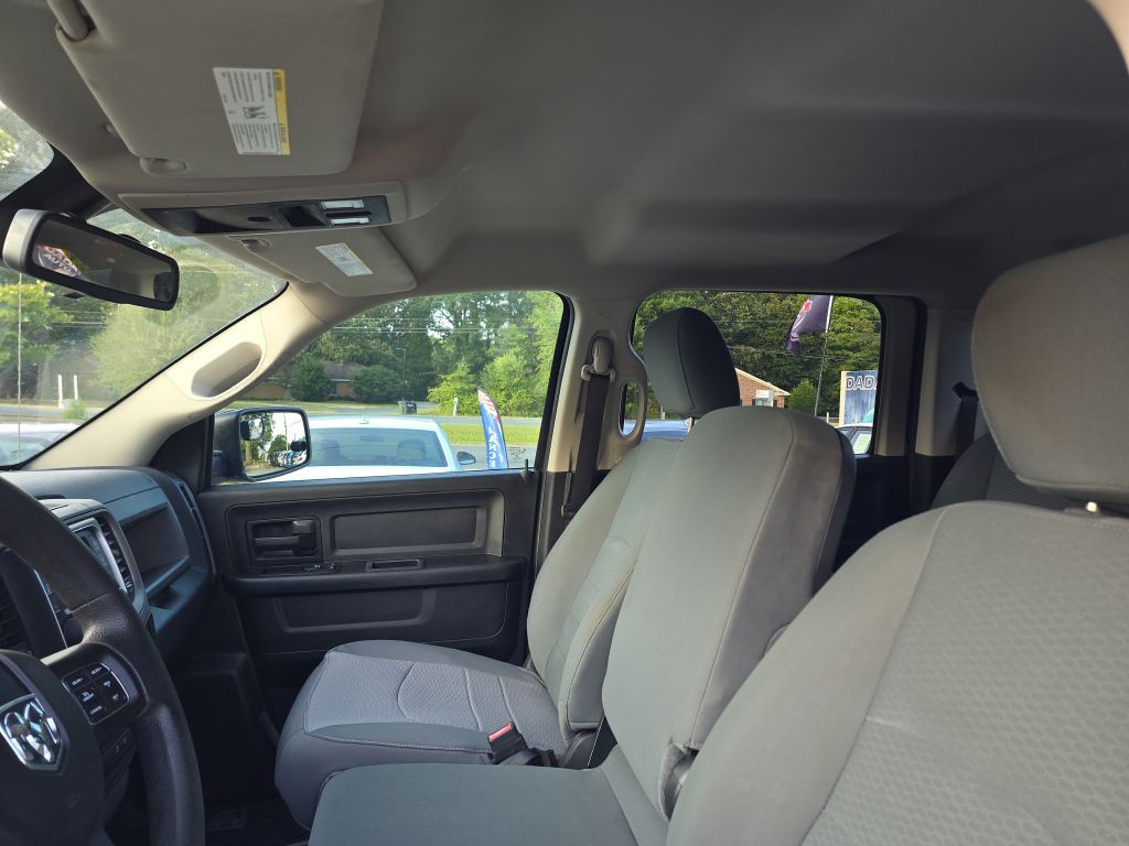 2016 RAM 1500 Image 11