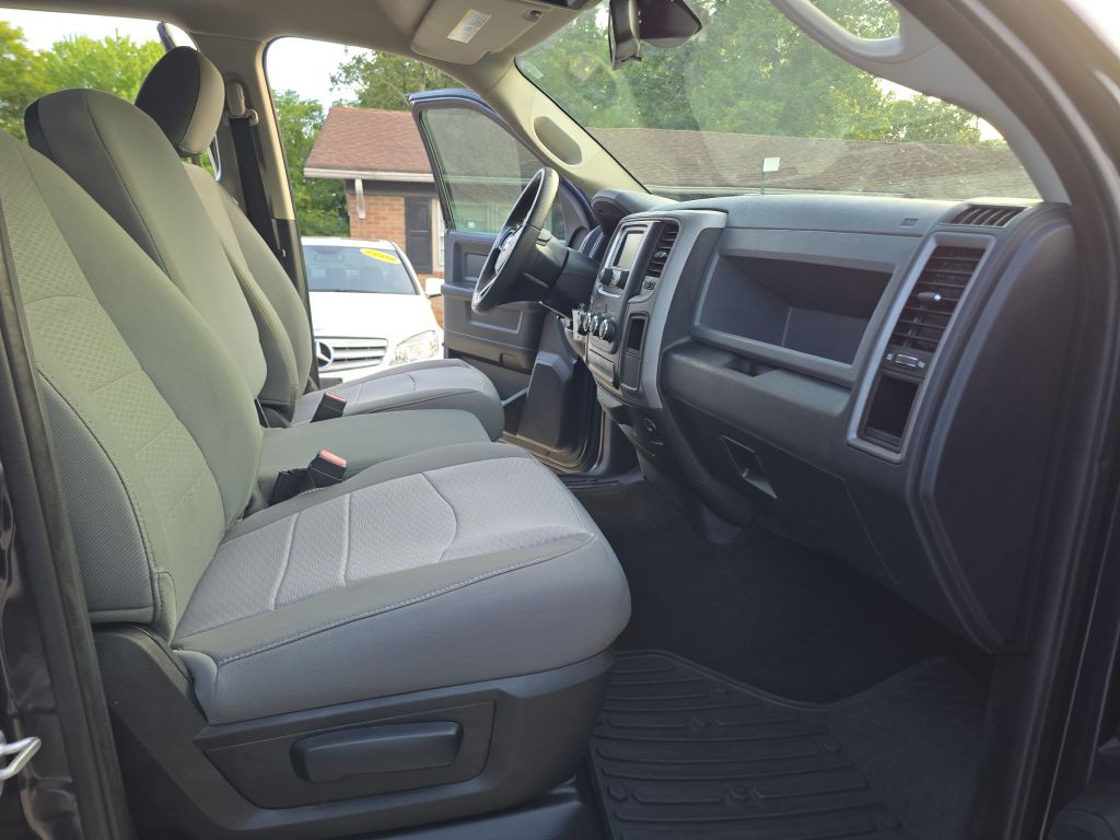 2016 RAM 1500 Image 19