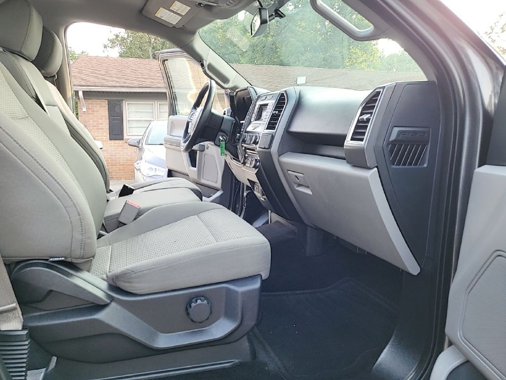 2015 Ford F-150 Image 19