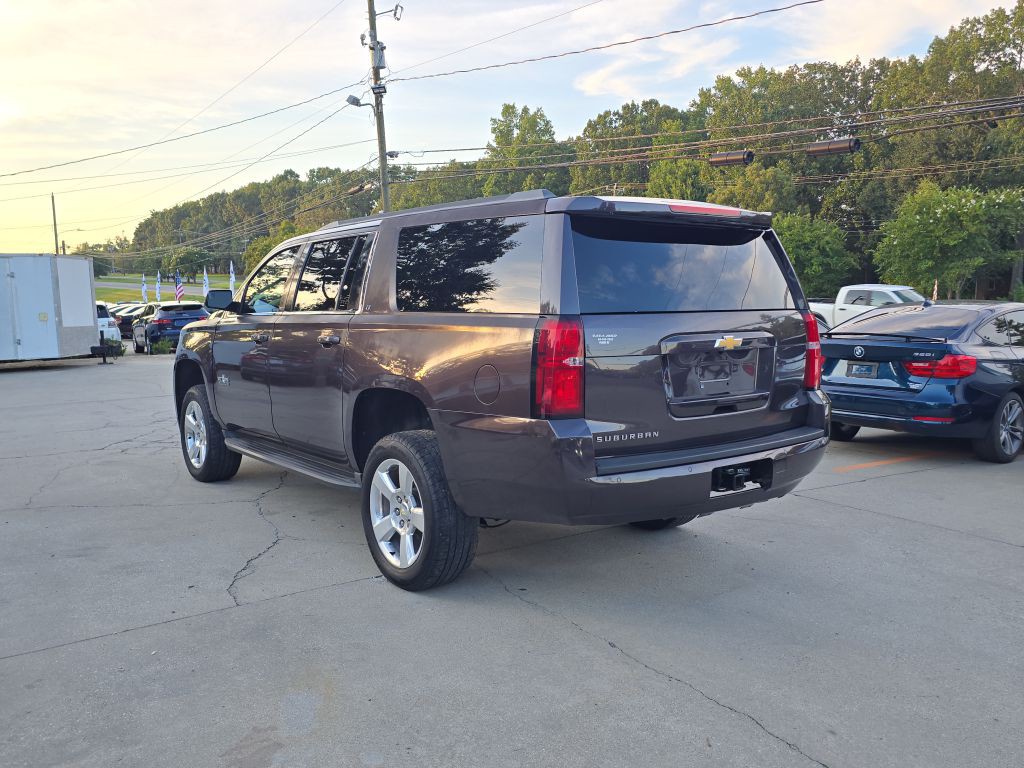 2015 Chevrolet Suburban Image 6