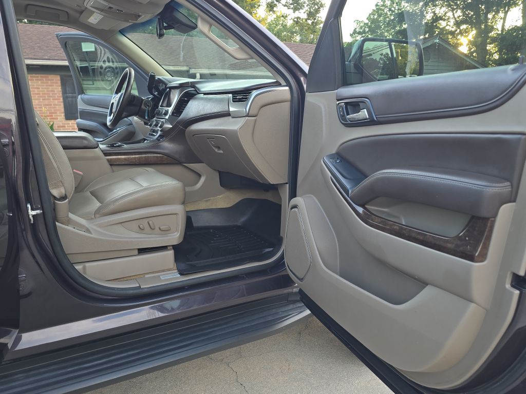 2015 Chevrolet Suburban Image 20