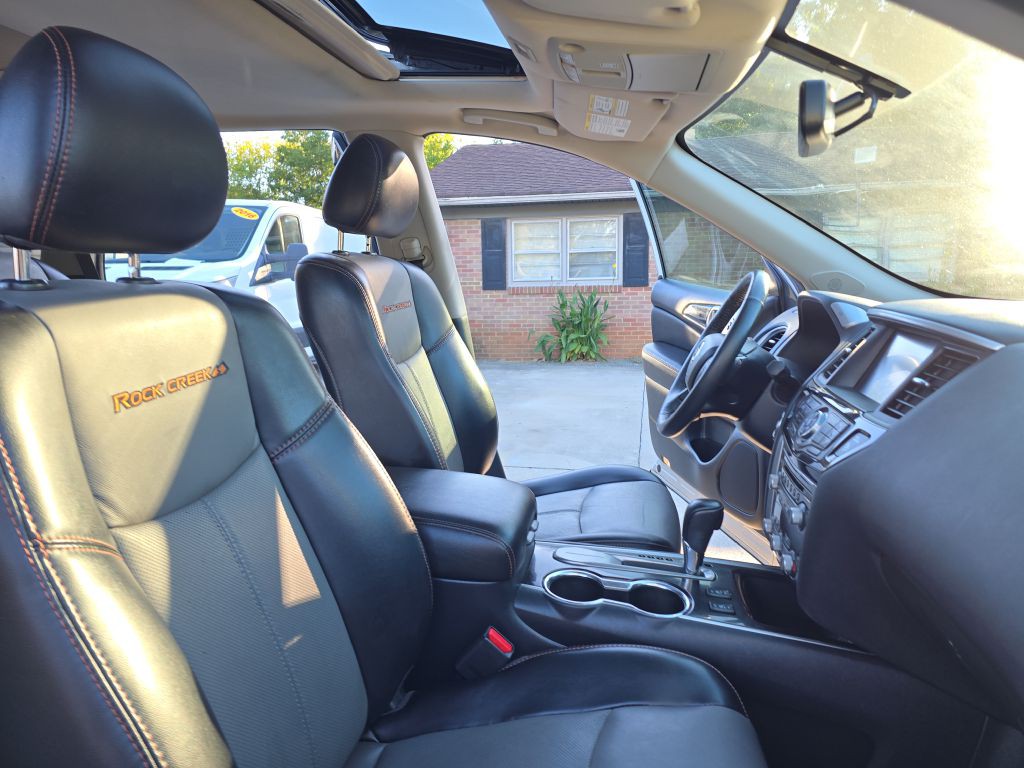 2020 Nissan Pathfinder Image 19