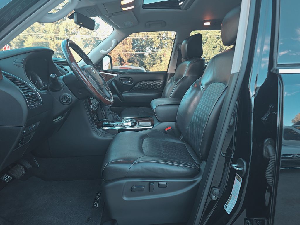 2018 INFINITI QX80 Image 8