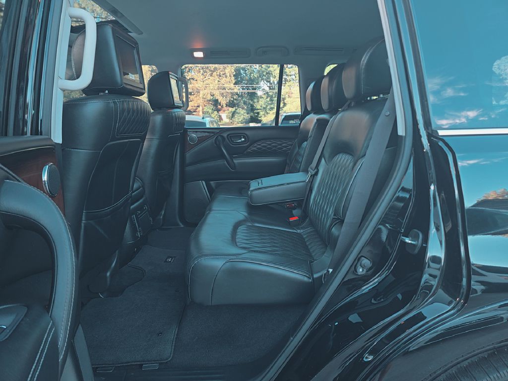 2018 INFINITI QX80 Image 13