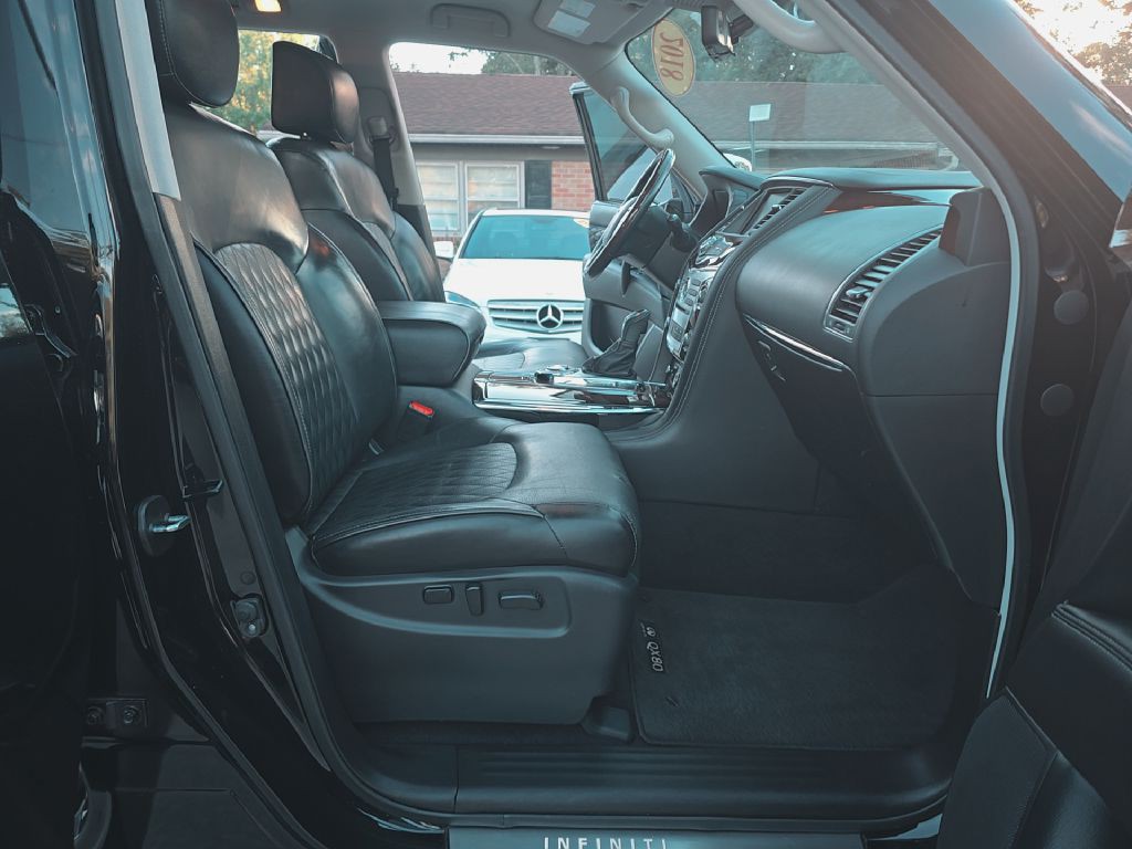 2018 INFINITI QX80 Image 21