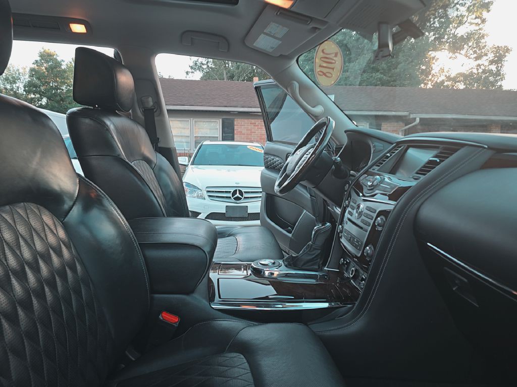 2018 INFINITI QX80 Image 22