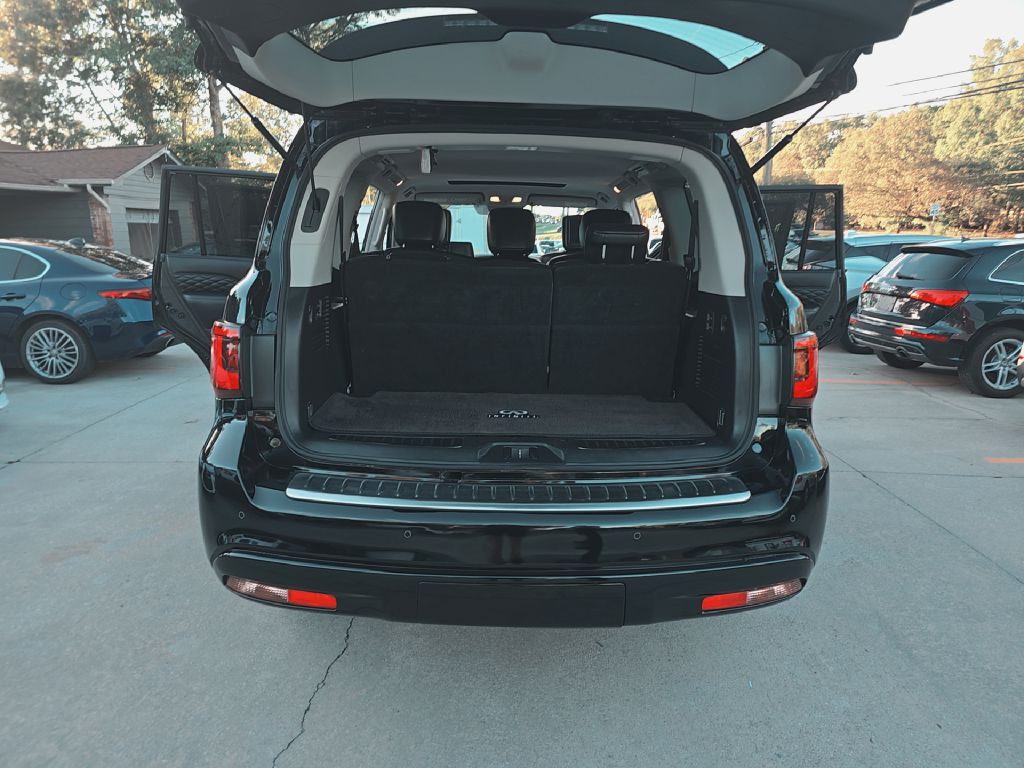 2018 INFINITI QX80 Image 25