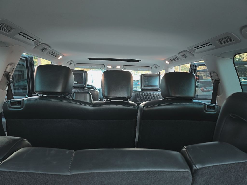 2018 INFINITI QX80 Image 26