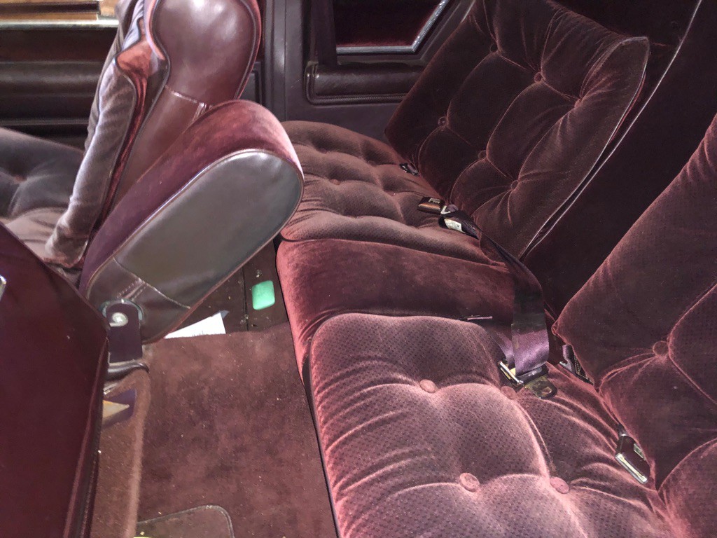 1987 Oldsmobile Cutlass Supreme Image 3
