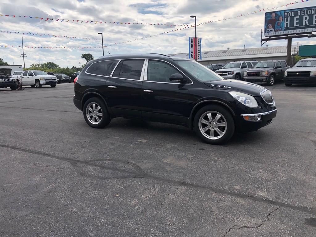 2010 Buick Enclave Image 2