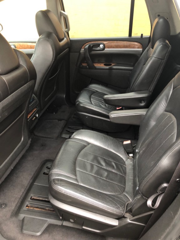 2010 Buick Enclave Image 5