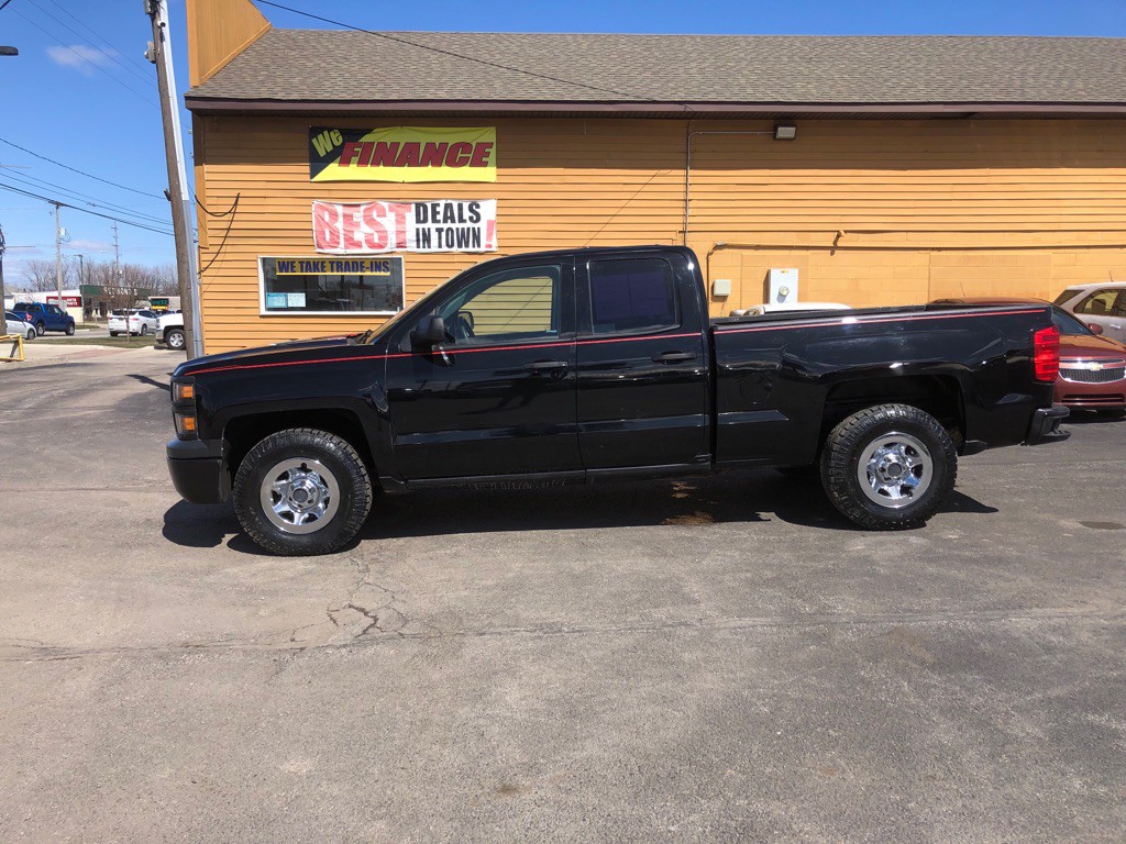 2014 Chevrolet Silverado 1500 Image 2