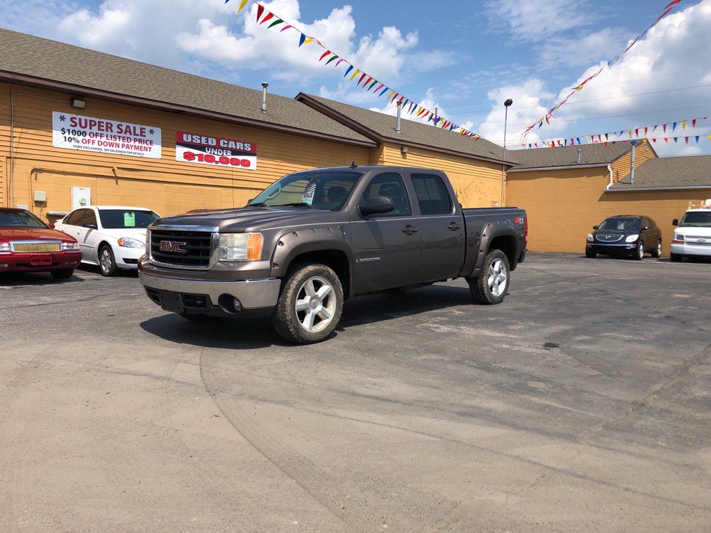2007 GMC Sierra Image 2