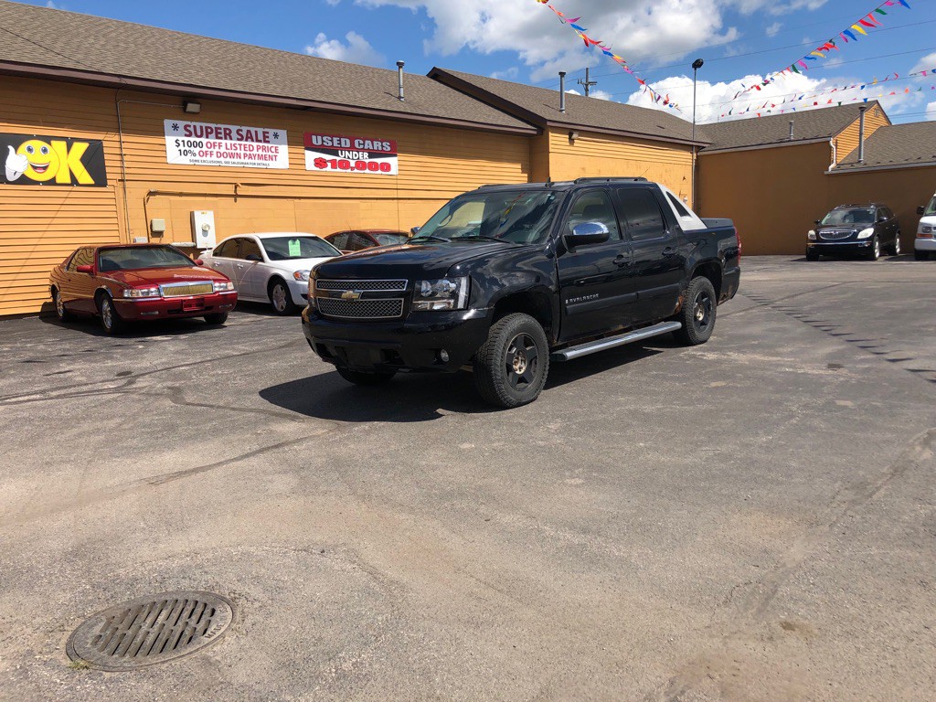 2007 Chevrolet Avalanche Image 2