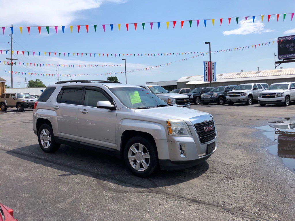 2011 GMC Terrain Image 2
