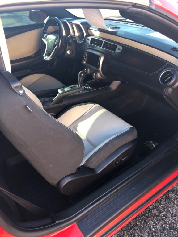 2015 Chevrolet Camaro Image 6