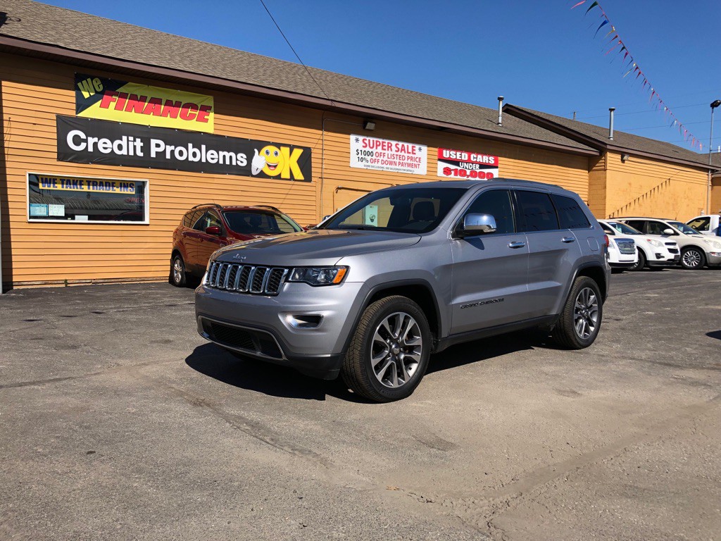 2018 Jeep Grand Cherokee Image 2