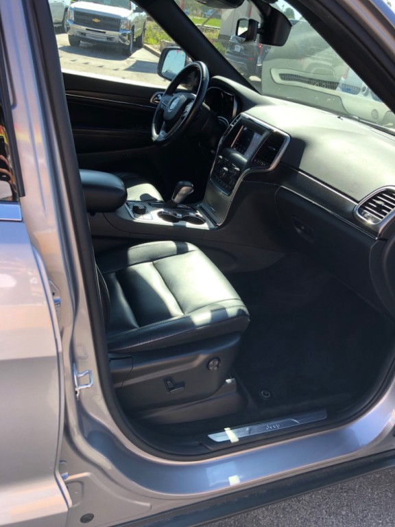 2018 Jeep Grand Cherokee Image 6