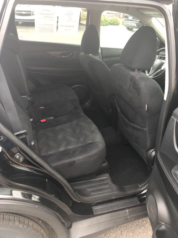 2016 Nissan Rogue Image 5