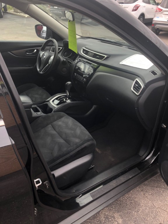 2016 Nissan Rogue Image 6