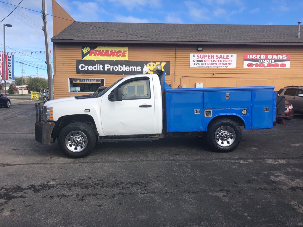 2011 Chevrolet Silverado 1500 Image 1