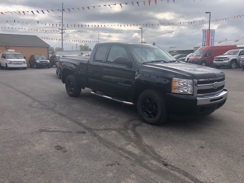 2009 Chevrolet Silverado 1500 Image 3