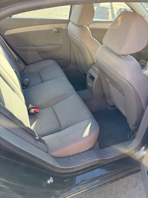 2012 Chevrolet Malibu Image 5