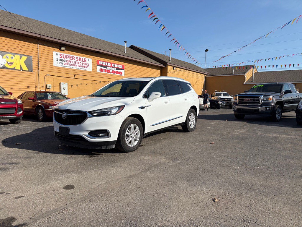 2019 Buick Enclave Image 2