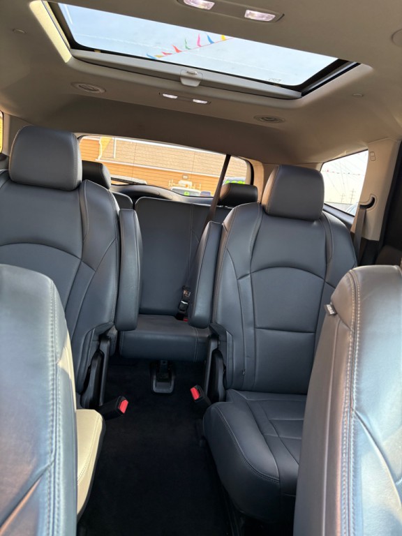 2019 Buick Enclave Image 6