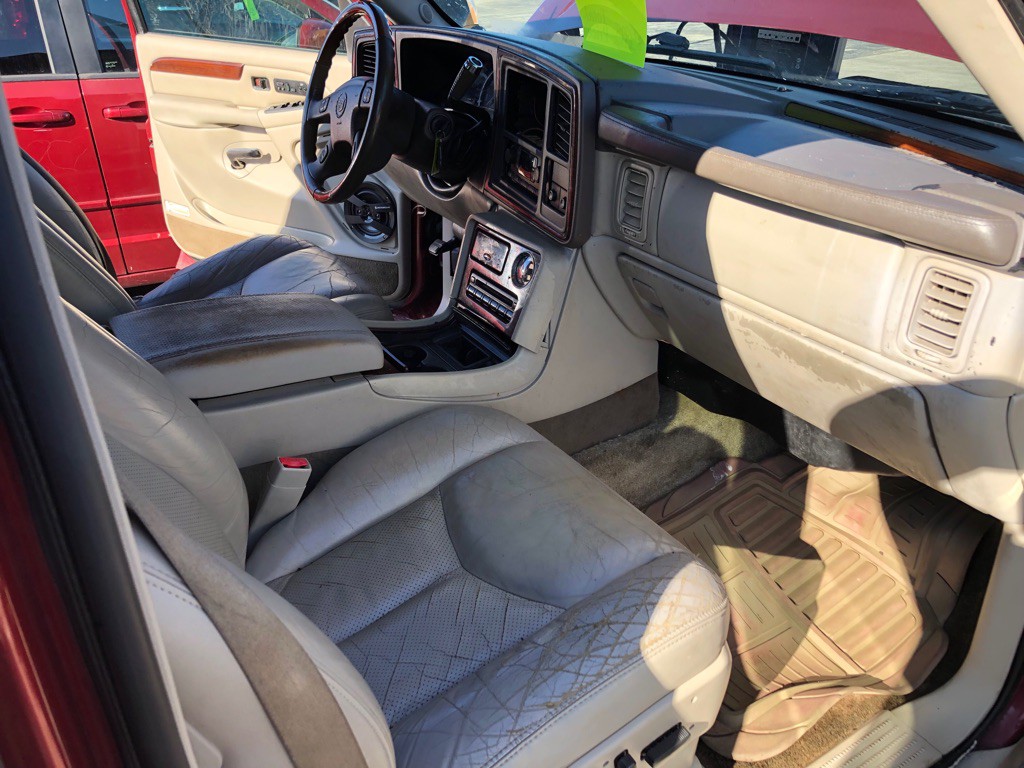 2003 Cadillac Escalade Image 5