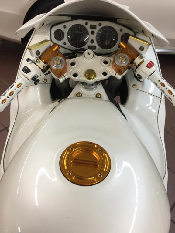 2001 Suzuki Hayabusa Image 10