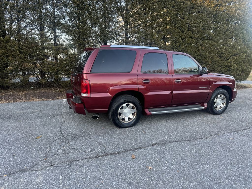 2002 Cadillac Escalade Image 6