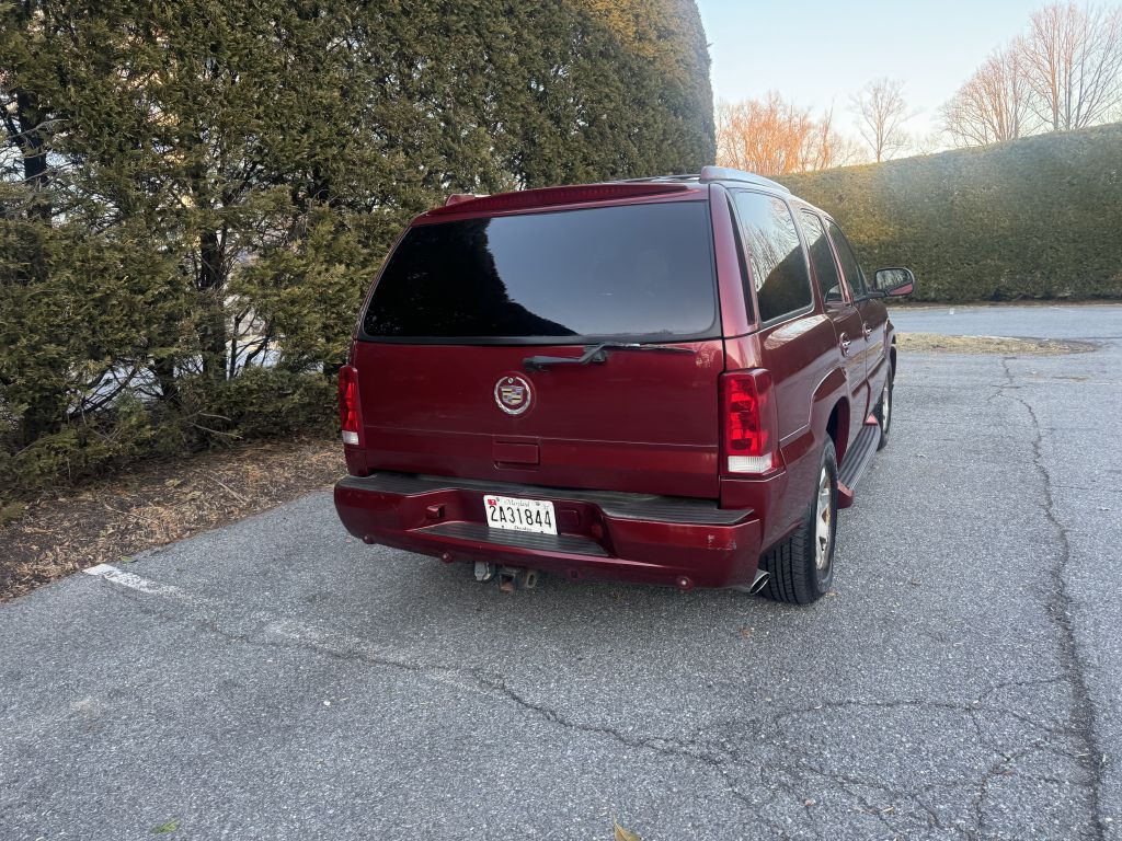 2002 Cadillac Escalade Image 10