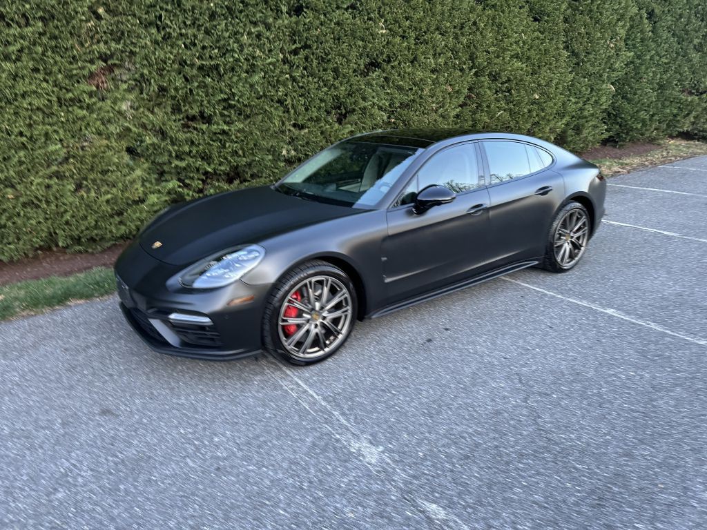 2018 Porsche Panamera Image 37
