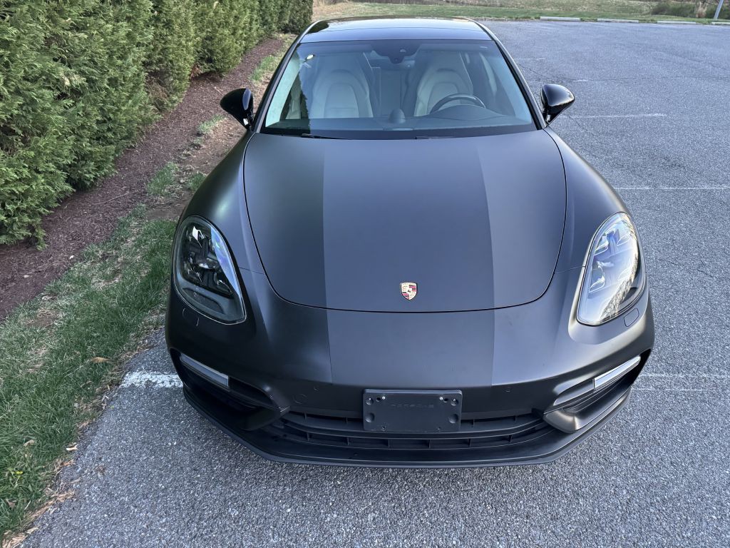 2018 Porsche Panamera Image 44