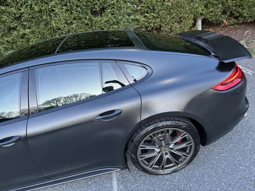 2018 Porsche Panamera Image 66