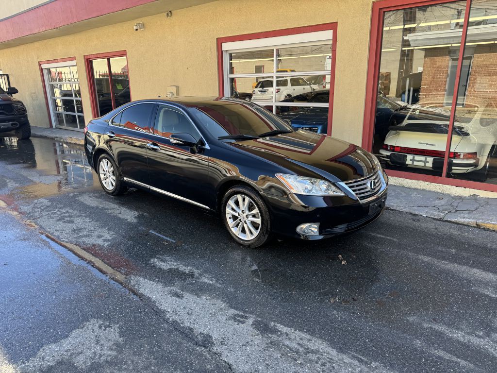 2012 Lexus ES Image 3