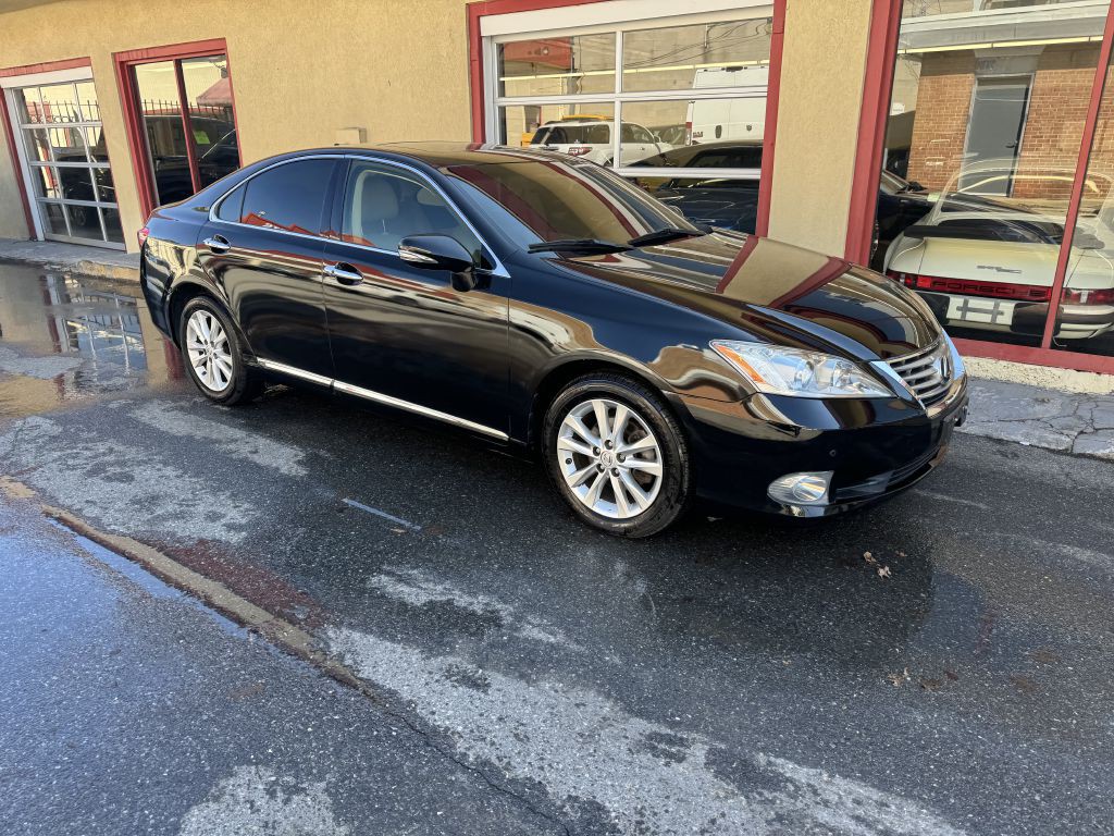 2012 Lexus ES Image 7