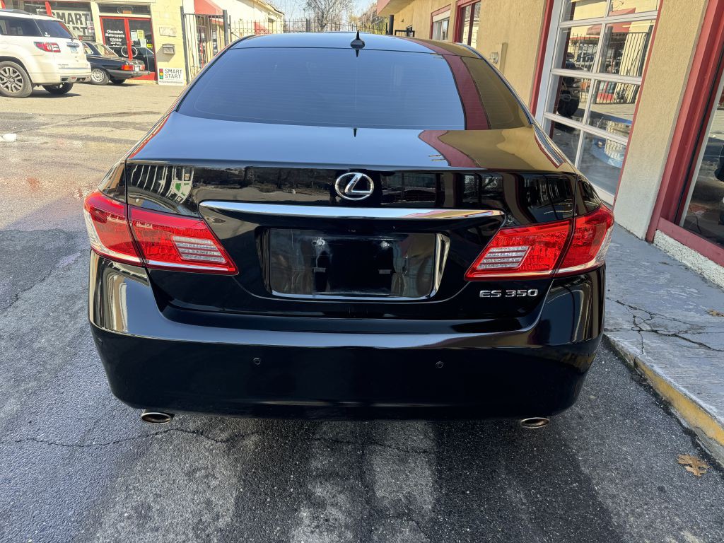 2012 Lexus ES Image 25