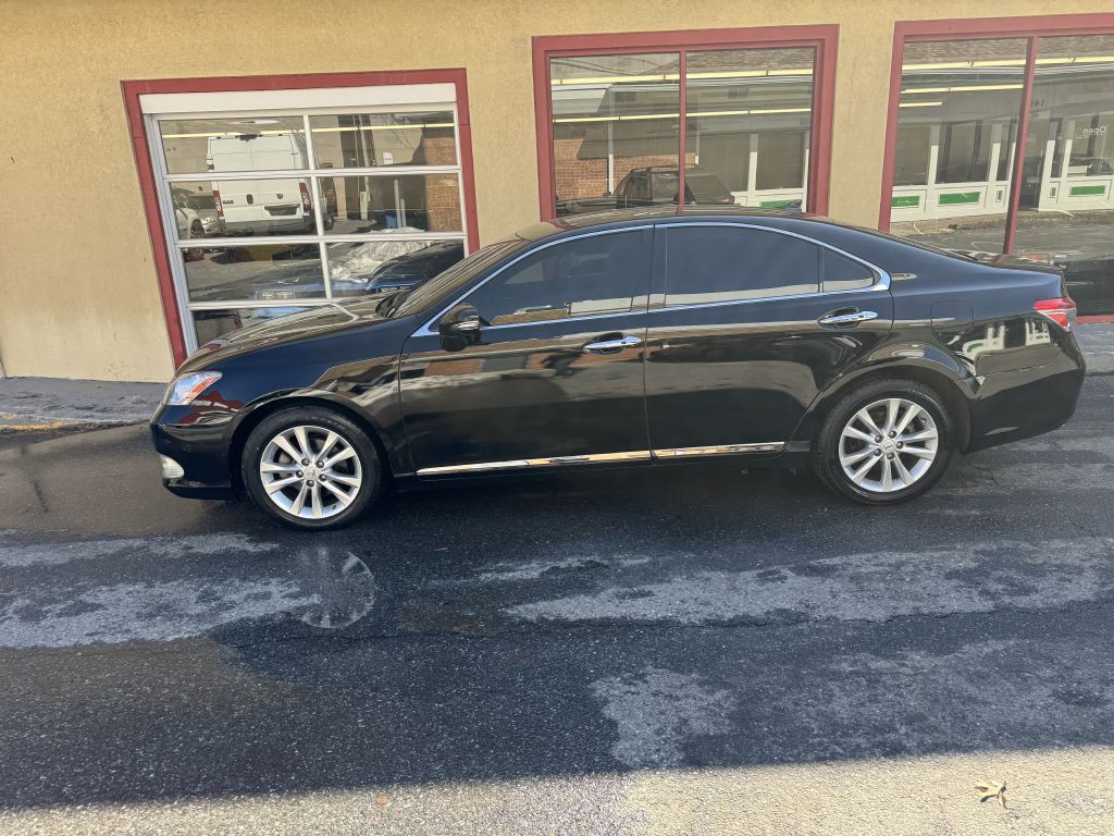 2012 Lexus ES Image 34