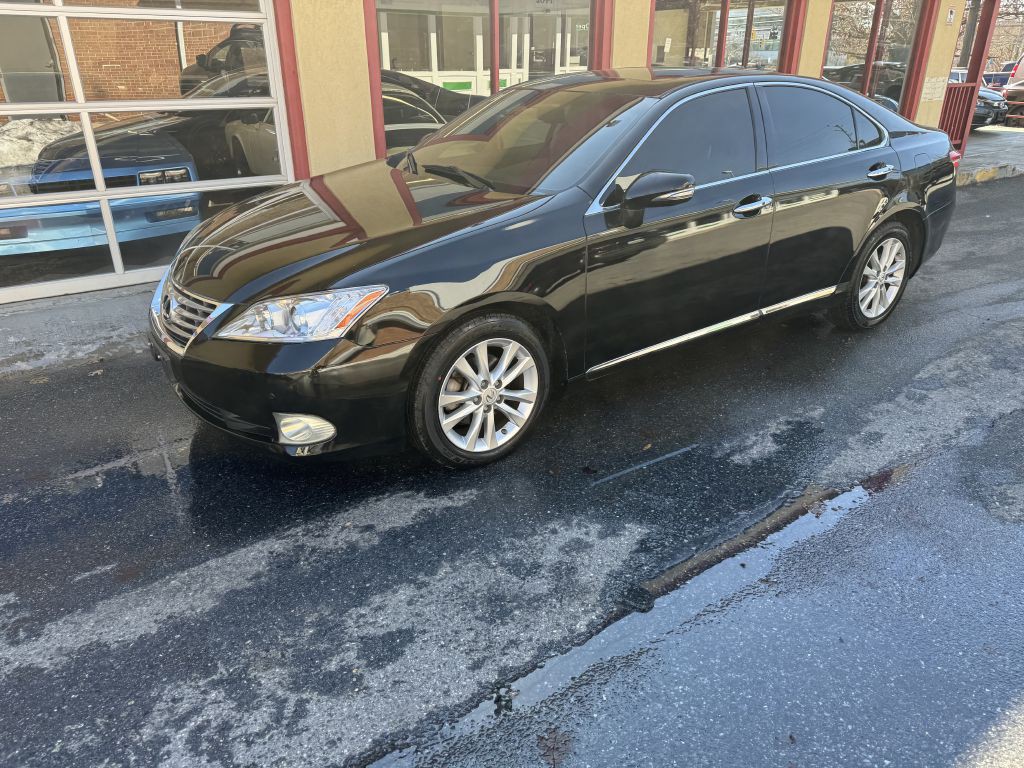 2012 Lexus ES Image 38