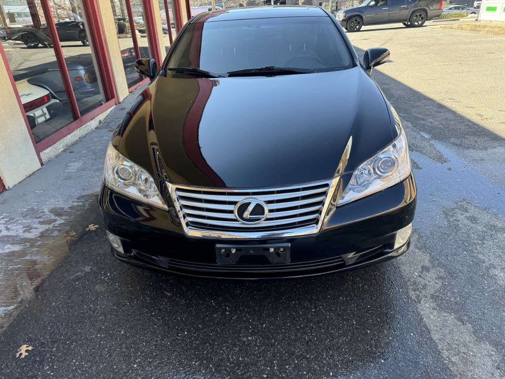 2012 Lexus ES Image 45