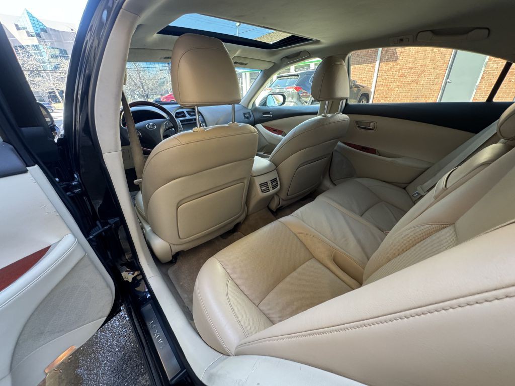 2012 Lexus ES Image 58