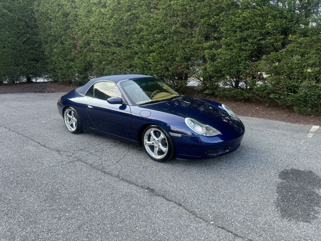 2001 Porsche 911 Image 2